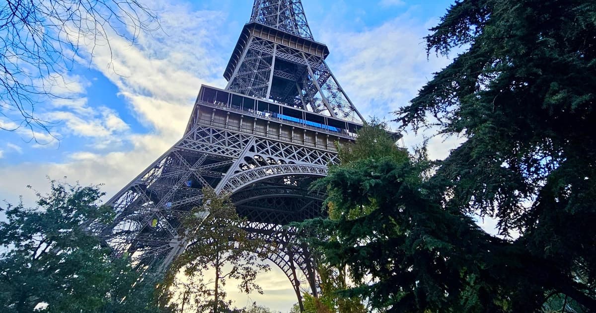 Ticket Torre Eiffel: cima o segundo piso + audioguía