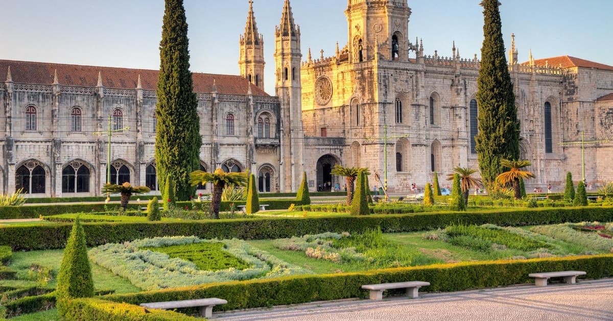 Lisbon: The Discoveries Treasure Hunt in Belém