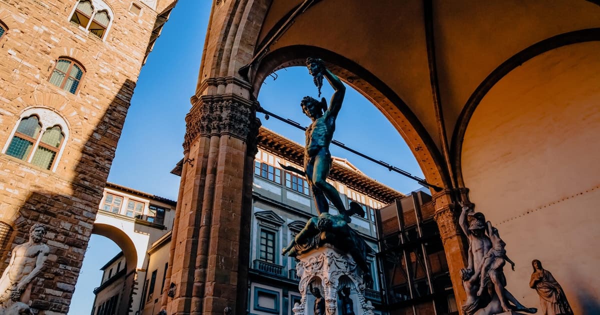 Florence: Walking Tour of Piazza della Signoria with Gelato