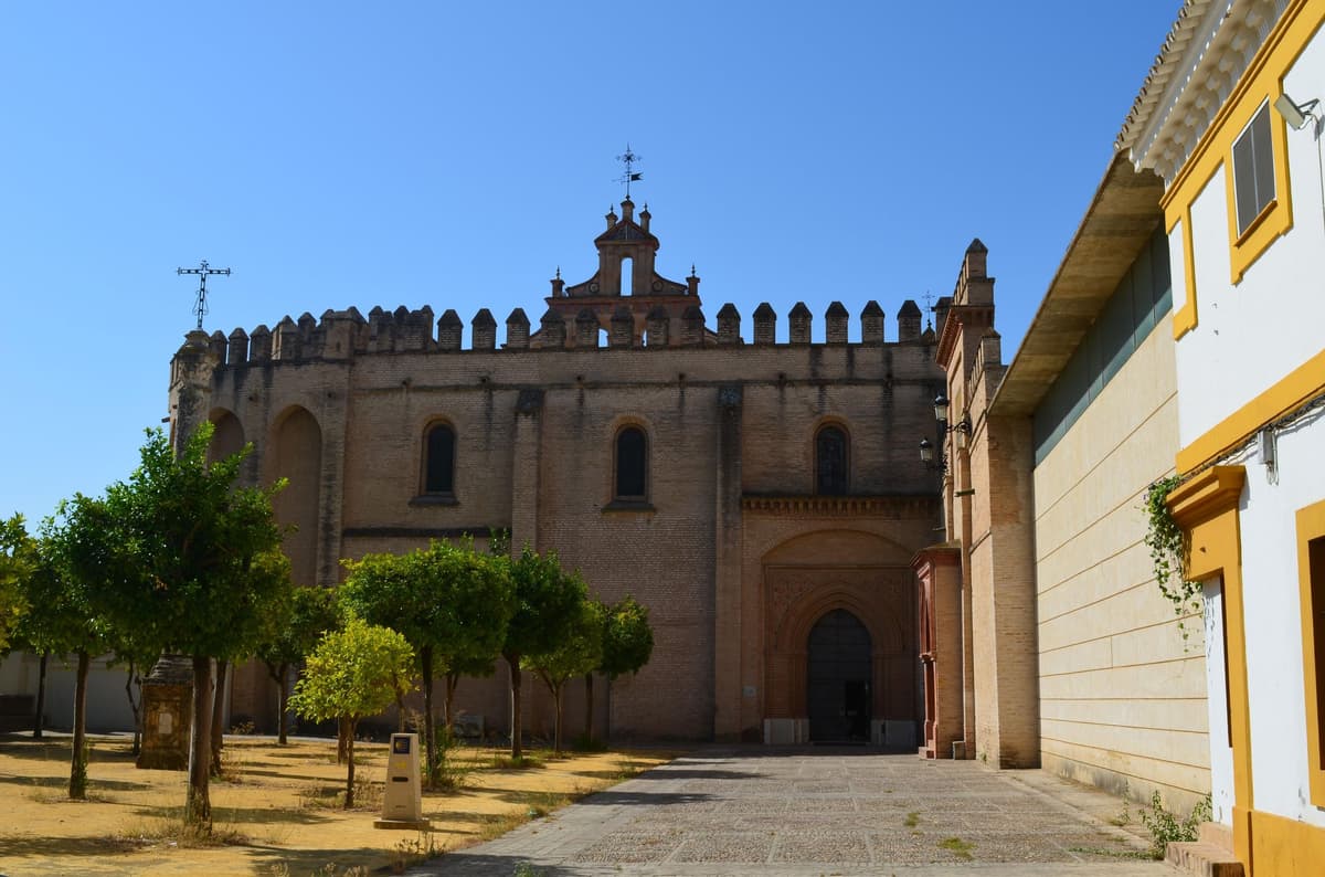 Monasterio de San Isidoro del Campo