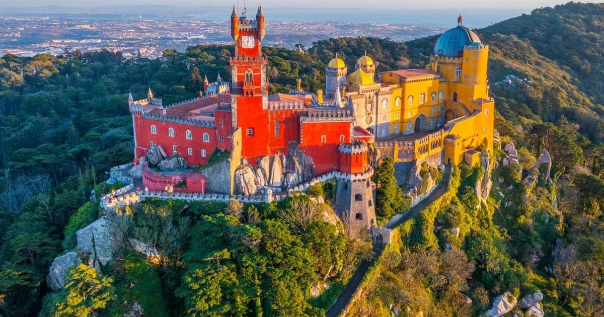 Sintra: Explore Pena Palace, Quinta da Regaleira, Vila Velha and more
