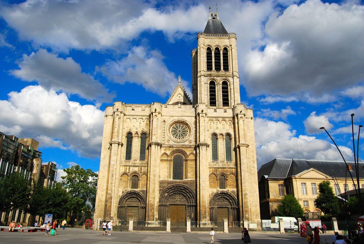 París: paquete de entrada y visita digital a la catedral de San Denís