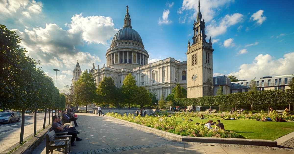 London: Tower, Cruise, & Harrods Tea Full-Day Experience