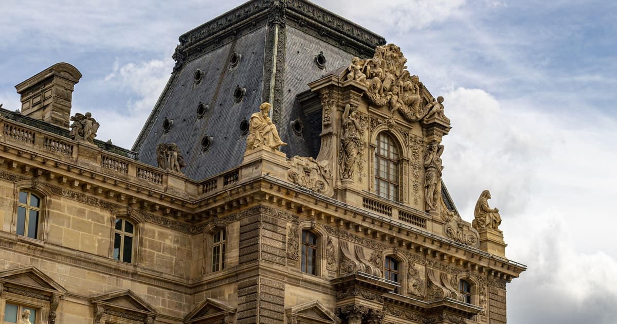 Paris: 40+ Sights, Eiffel Tower, Notre-Dame & Opéra