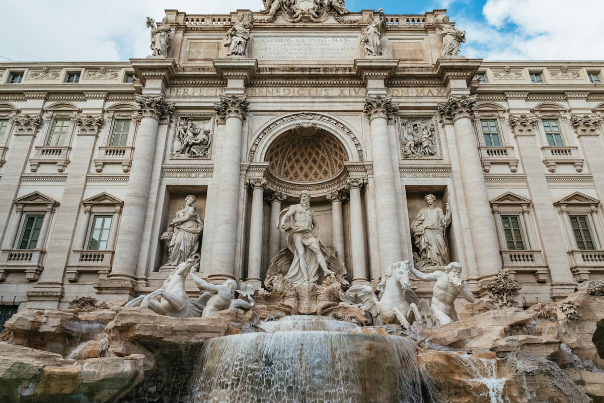 Roma: Visita guiada a la Fontana de Trevi y sus subterráneos