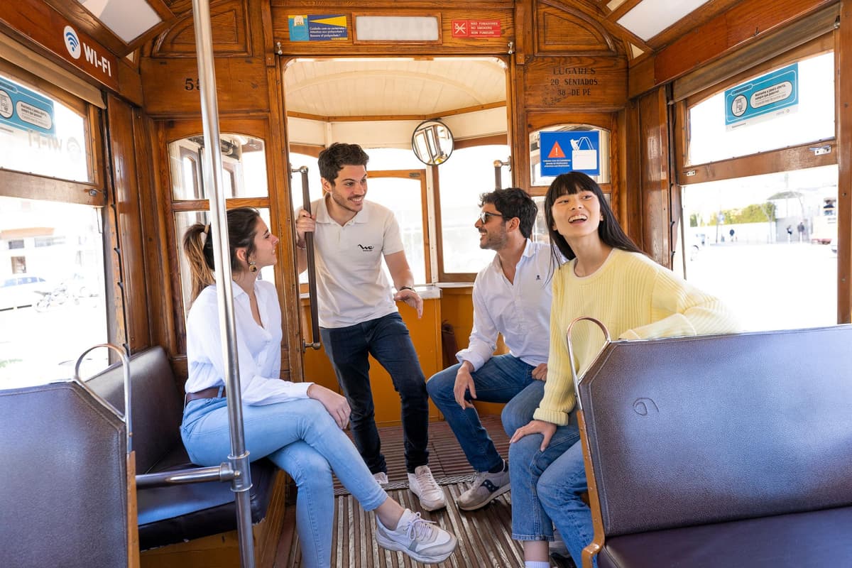 Lisbon: Private Jewish Heritage & Historic Tram Tour