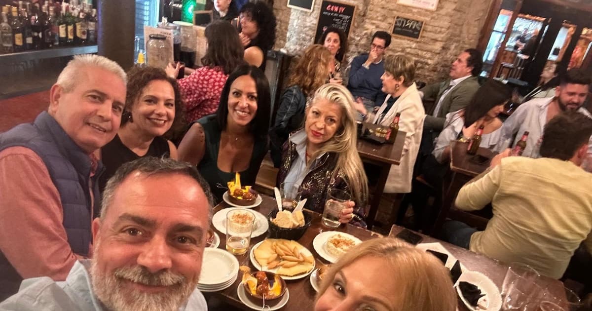 Seville: Tapas Bars, Wine and Flamenco