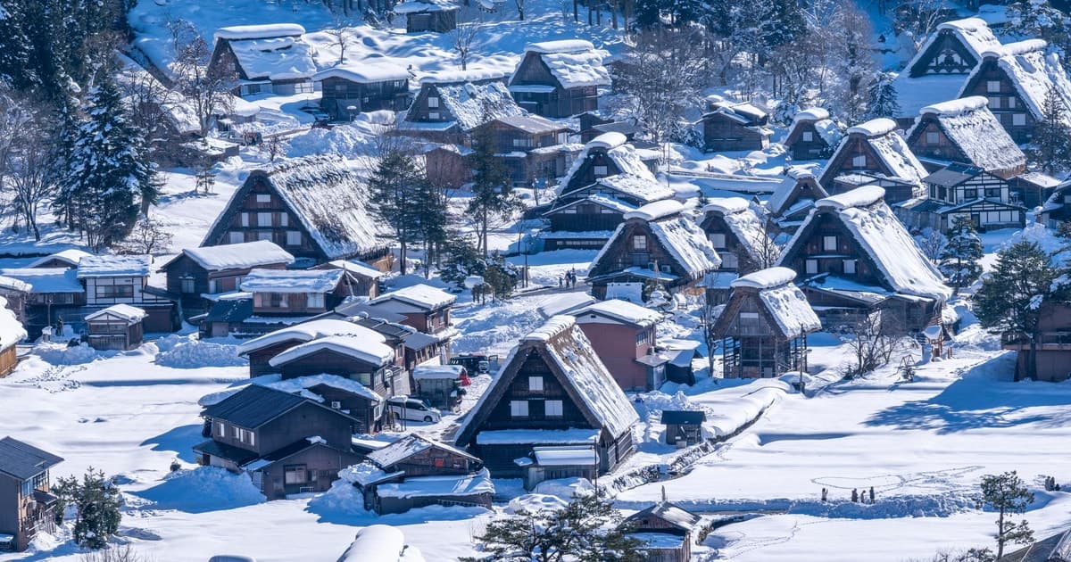 Autobús de ida: de Kioto a Takayama pasando por Shirakawa-go