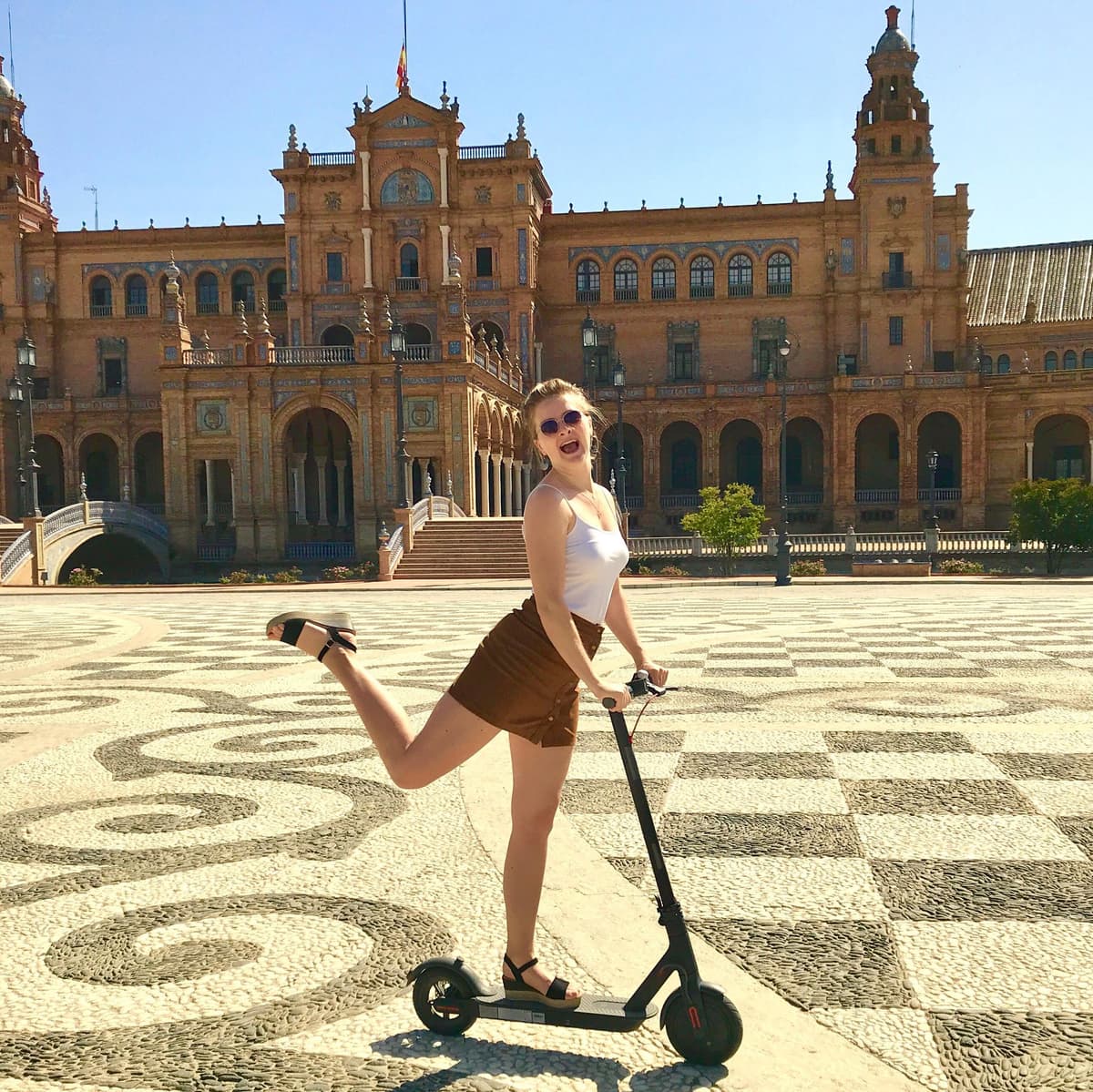 Seville: Electric Stand-Bike Tour