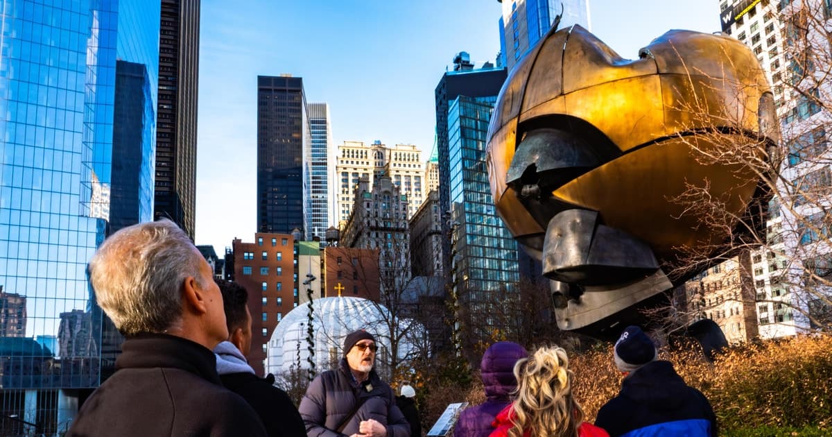 9/11 Memorial & Ground Zero Tour with Optional Museum Entry