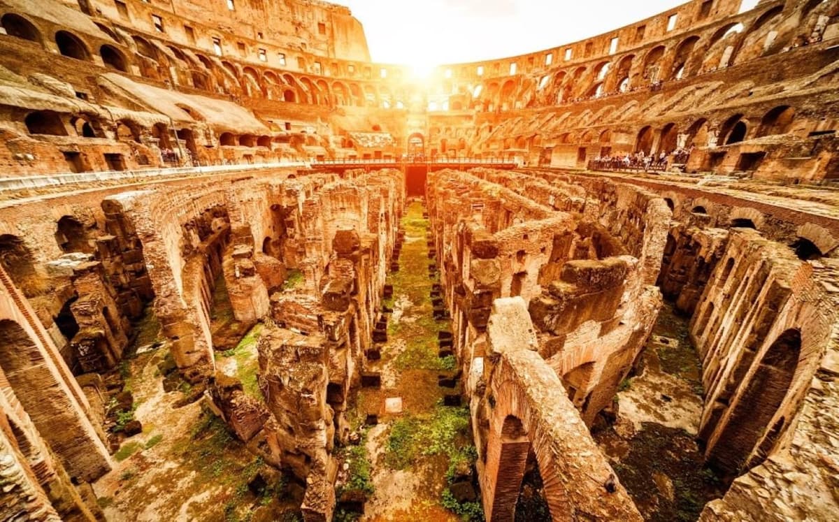 Roma: Coliseo y Antigua Roma Visita guiada a pie