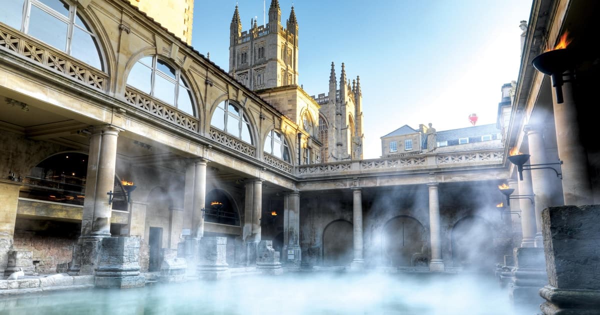 From London: Stonehenge & Roman Baths Full-Day Trip