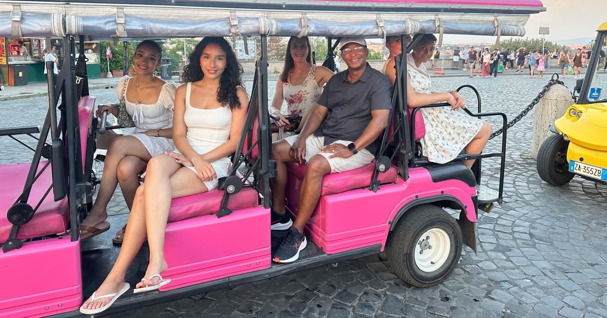 Rome: Golf Cart Tour with Professional Photoshoot
