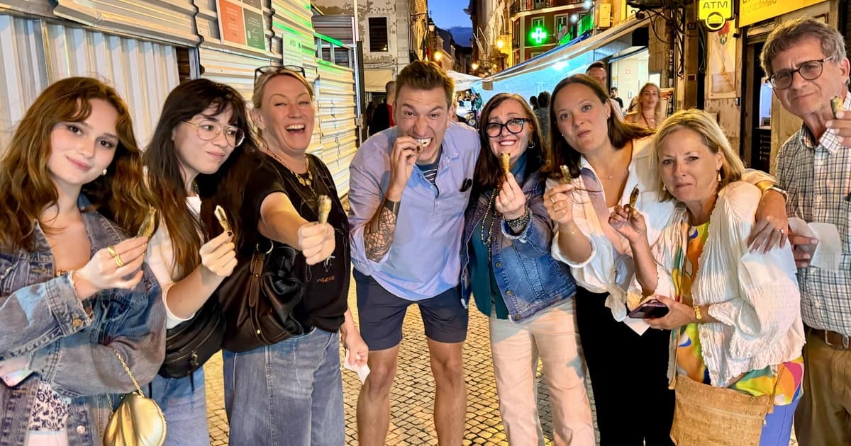 Lisbon Foodie Walk: 18+ Tastings & Local Wines