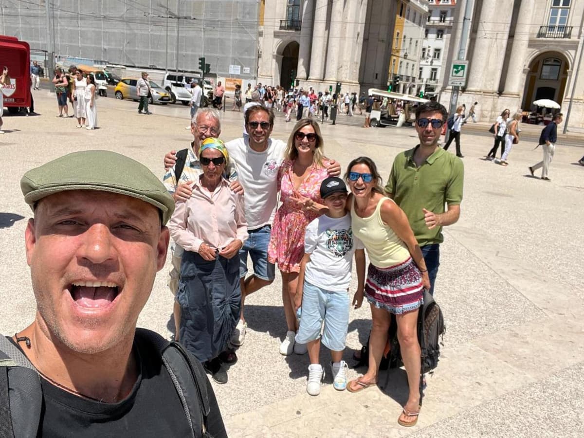 Tour of Lisbon and Alfama + Pastel + Tram in French (10 max)