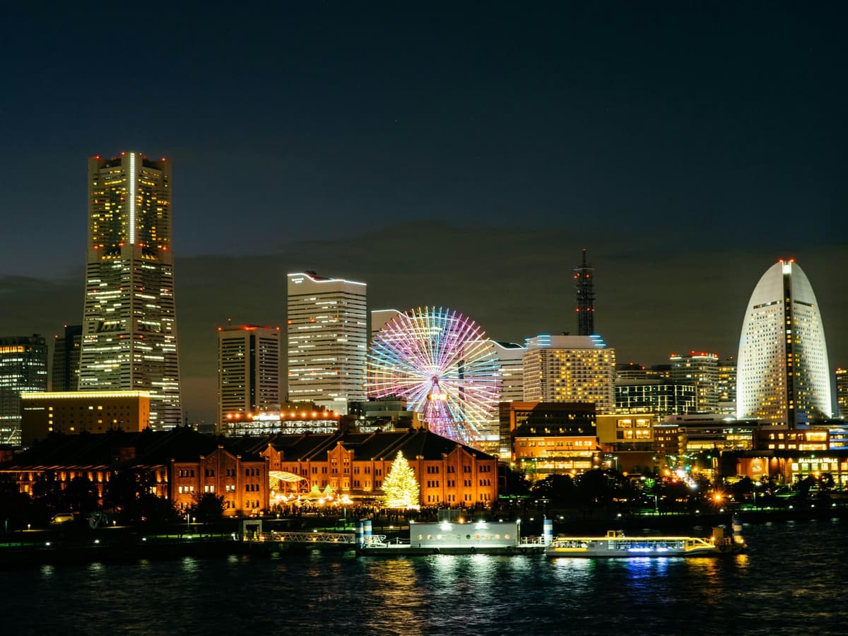 Yokohama Nights: Harbor, Chinatown & Waterfront Private Tour