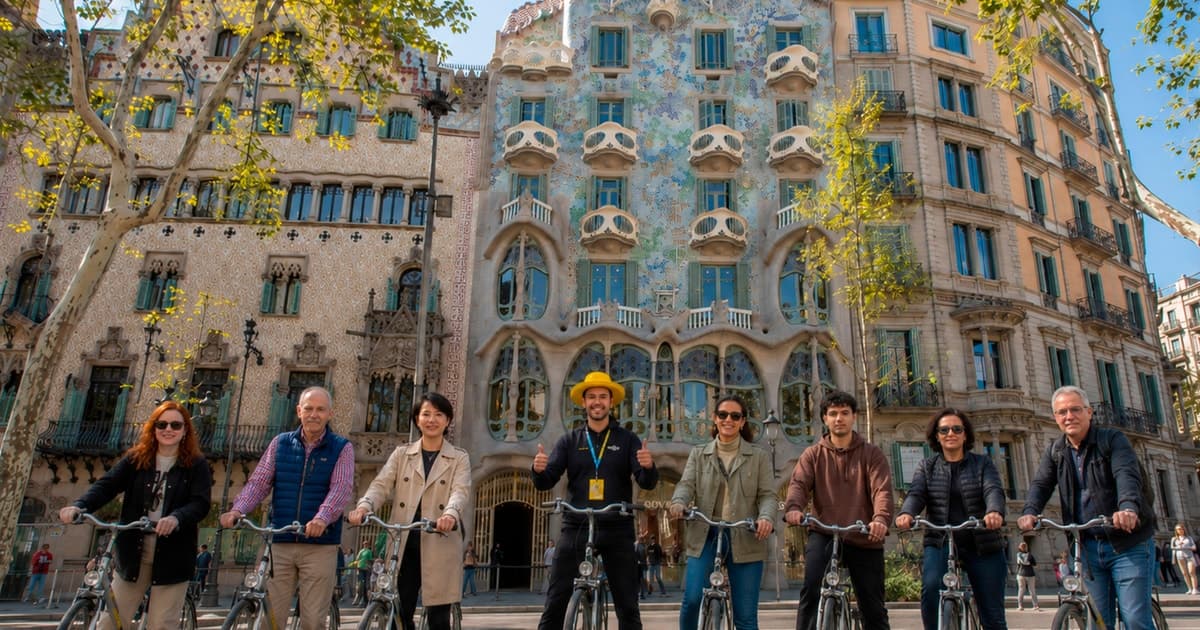 Barcelona: tour en bici por los puntos más destacados y la Sagrada Familia