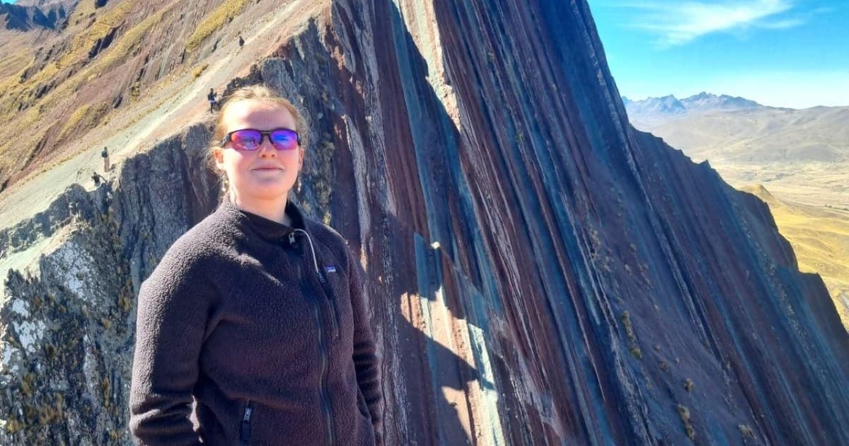 Pallay Punchu: experiencia de un día por las cumbres coloridas
