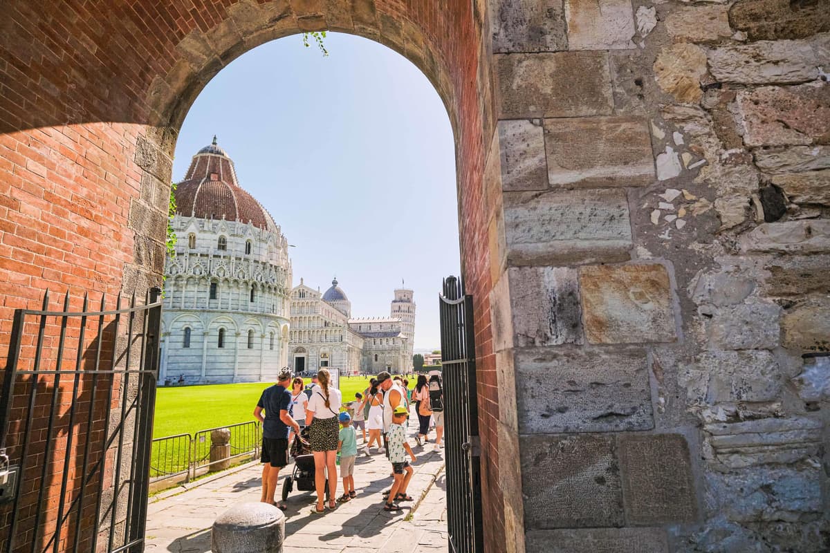 Florence: Pisa, Siena and San Gimignano Small Group Day Trip