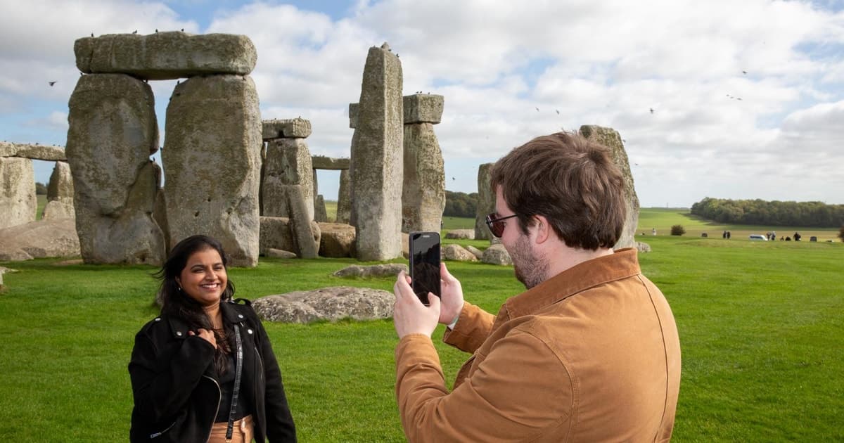 From London: Stonehenge, Bath & Stratford-upon-Avon Day Trip