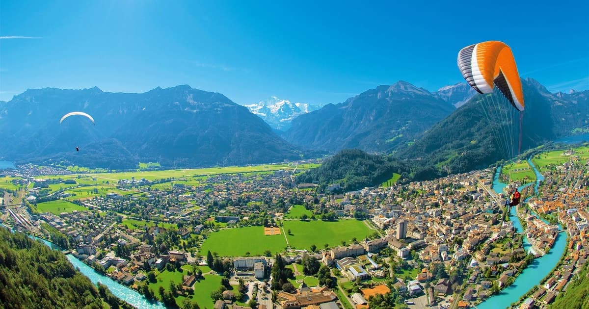 Interlaken, Grindelwald & Lauterbrunnen Sky Glass Bus Tour