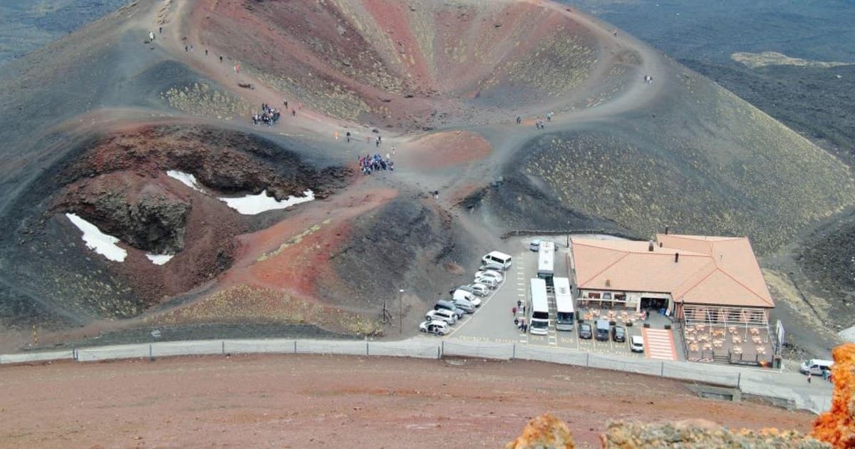 Tour al Etna en autobús panorámico