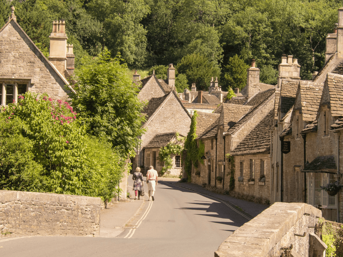 London: Cotswolds Small Group Day Trip with Broadway Tower