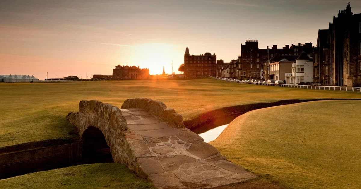 From Glasgow: The Kelpies, St Andrews and Fife Adventure