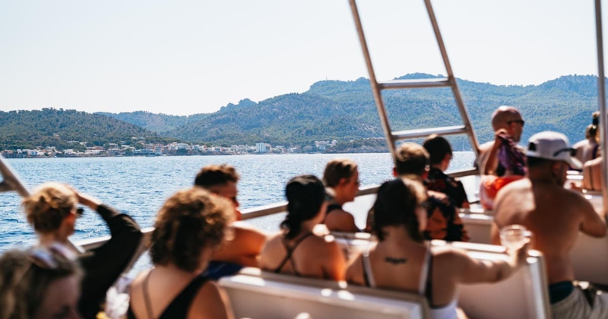 Santa Ponsa/Peguera: paseo en barco a Dragonera con parada para nadar