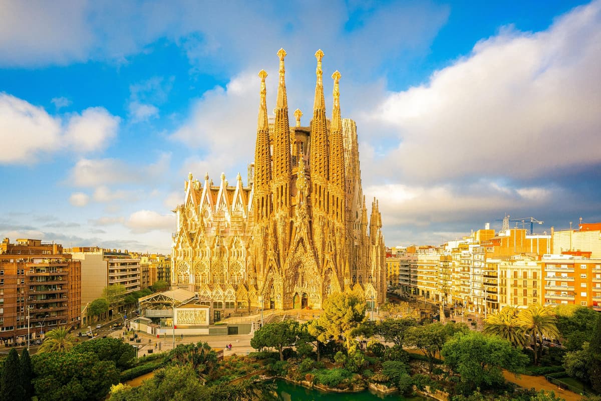 Barcelona: Visita guiada a la Sagrada Familia con acceso prioritario