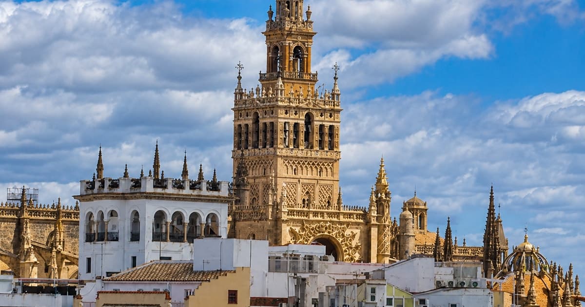 Seville Essentials: Landmarks & Tapas (2.5h + 1.5h)
