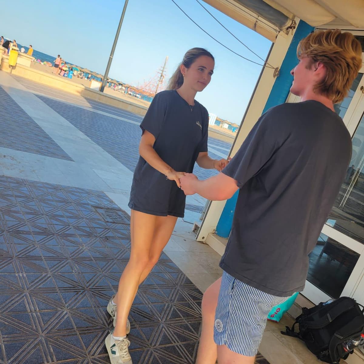 Barcelona: clase de salsa en la playa