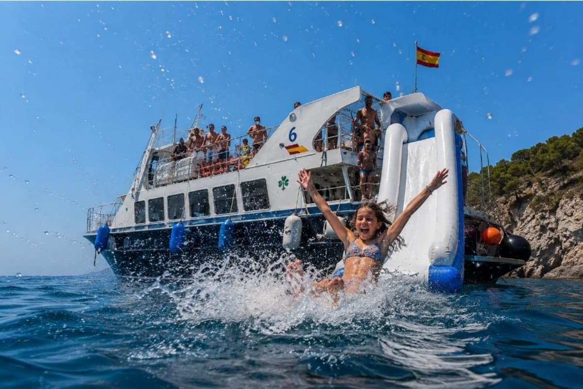 Desde Sóller: excursión en barco al Torrent de Pareis y Sa Calobra