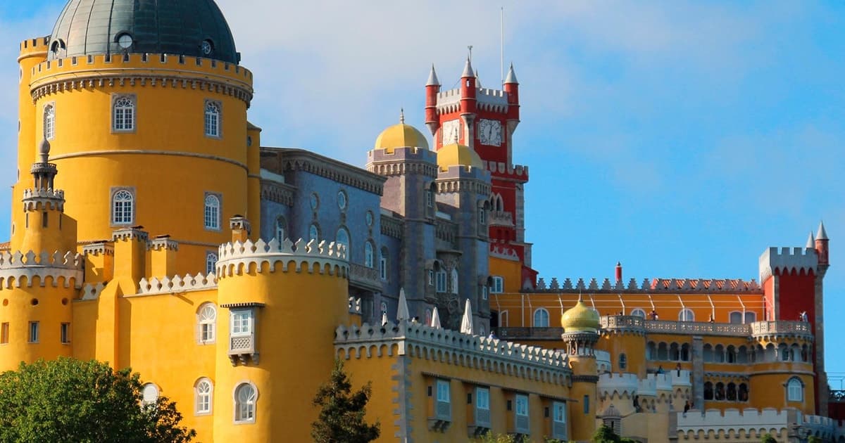Sintra Tour with Tickets – Estoril, Cascais & Cabo da Roca