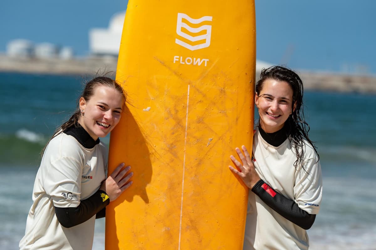 Porto: Surf Lesson with Pickup and Drop-Off
