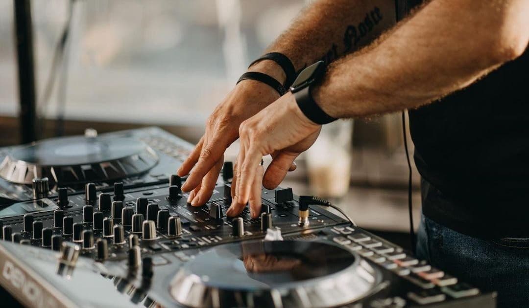 Lisbon: Secret Garden DJ Class and Open-Air Party