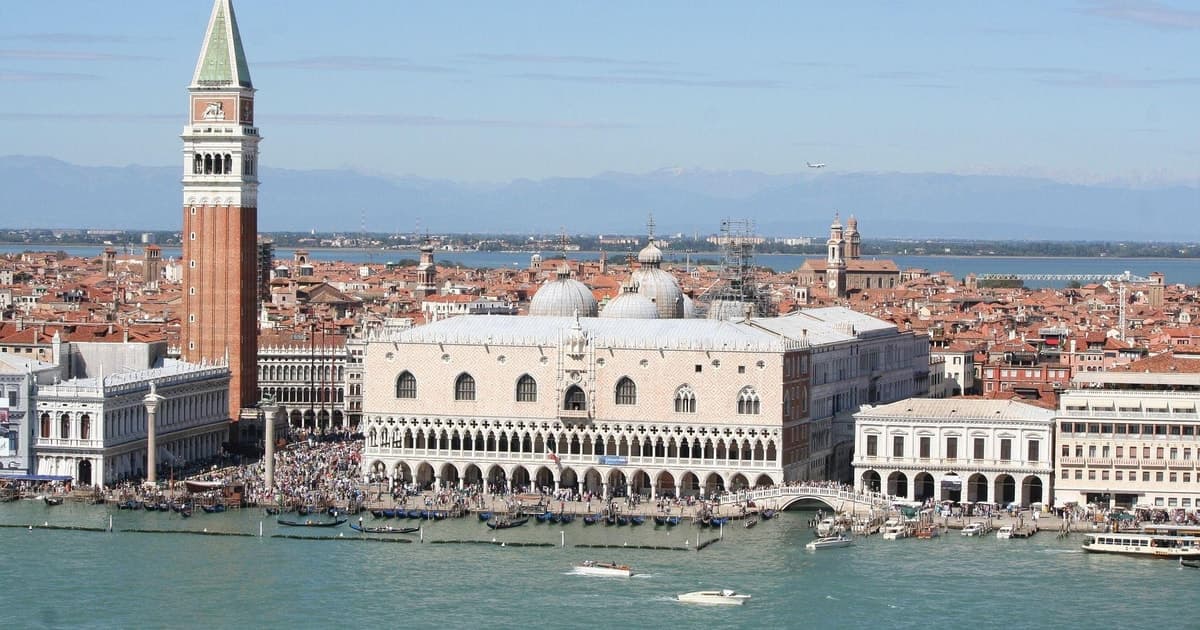 Venecia: Palacio Ducal, Puente de los Suspiros y basílica de San Marcos