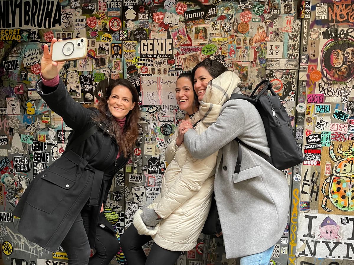 New York: Graffiti & Street Art Walking Tour in LES & SoHo