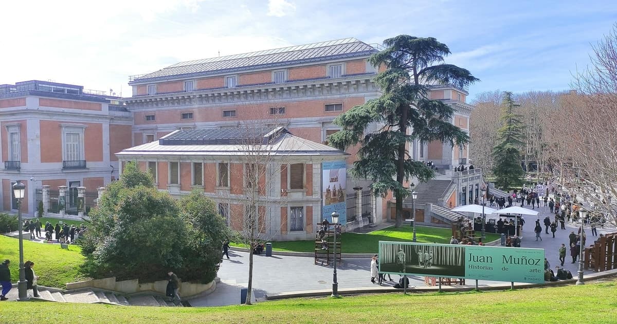 Madrid: tour privado por el Museo del Prado y el Parque del Retiro en bicicleta