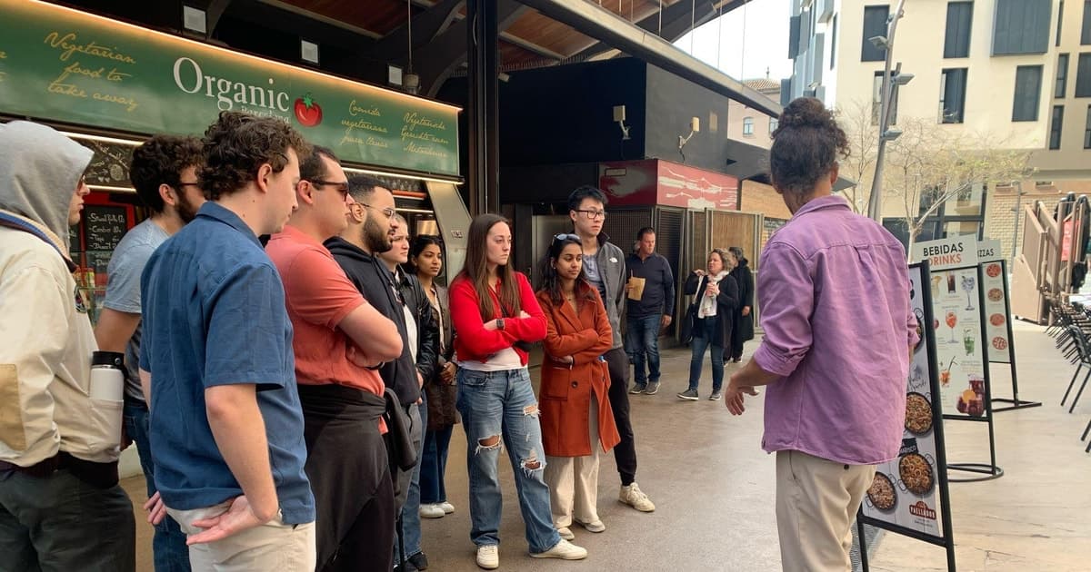 Barcelona Street Food Tour: Boqueria Market & Barrio Gotico
