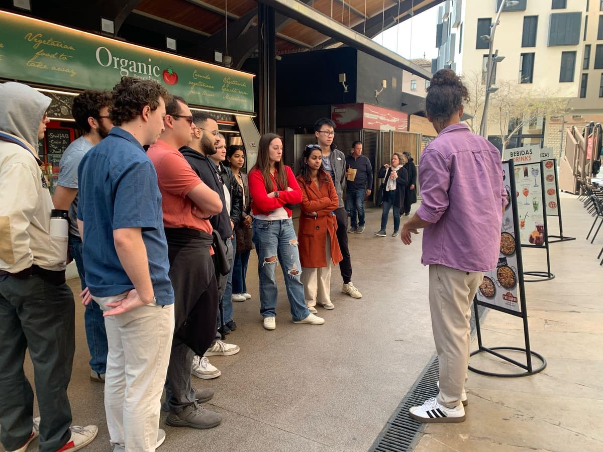 Barcelona Street Food Tour: Boqueria Market & Barrio Gotico