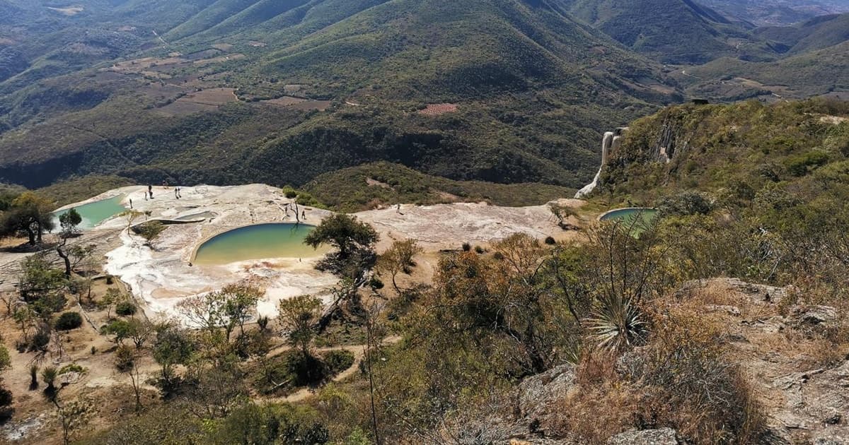 Excursión a Hierve el Agua con Degustación de Mezcal.