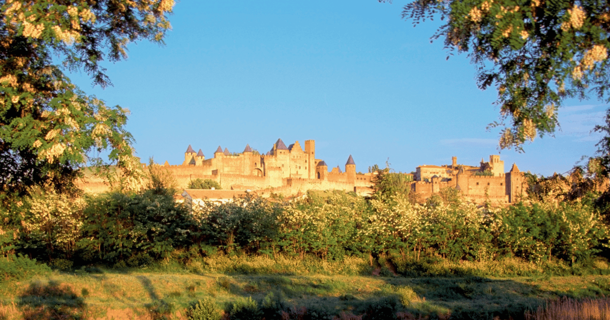 Barcelona: Carcassonne & Dalí Tour