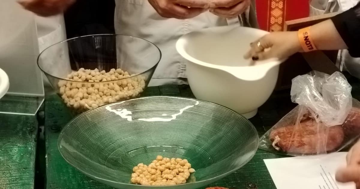 Lisboa: Portuguese Cooking Class With Meal and Drinks