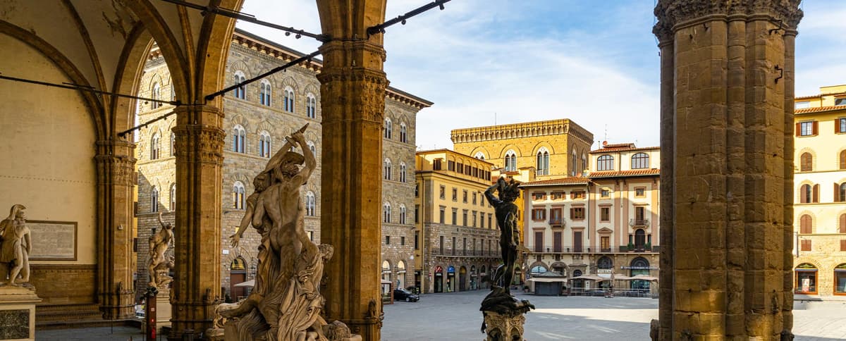 Florence: Walking Tour of Wine Cellars, the Medici, and Piazzale Michelangelo