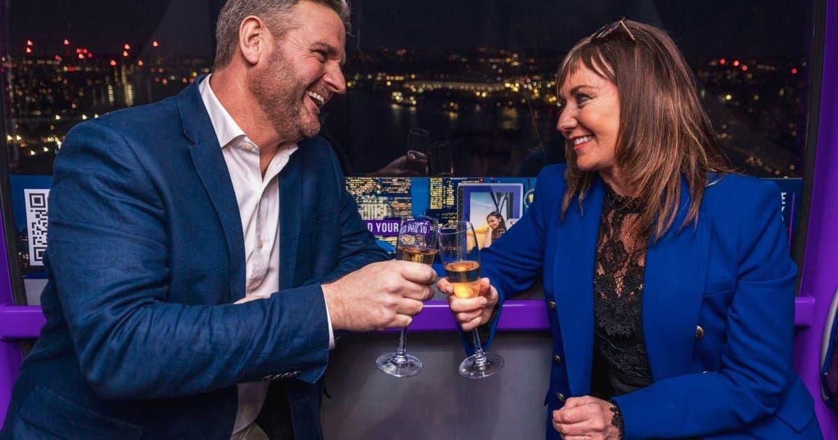 London Cable Car: Champagne Experience