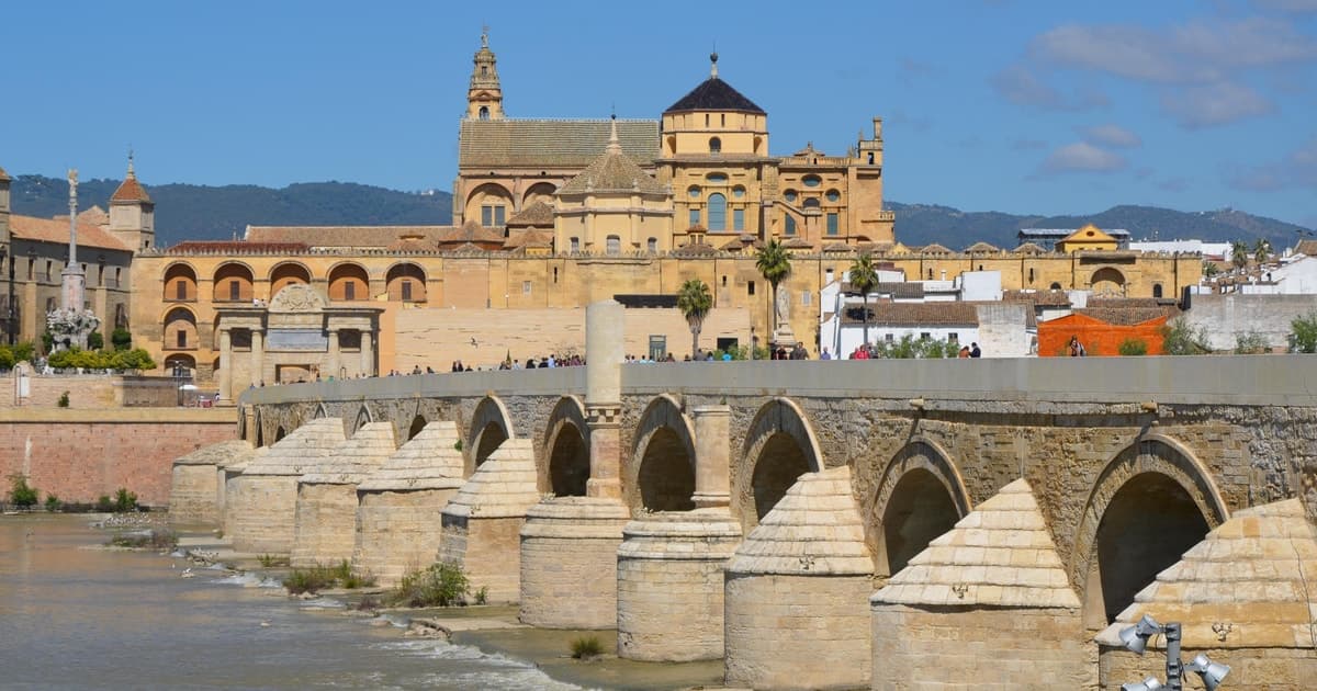 Desde Madrid: Excursión de un día a Córdoba y la Mezquita en tren de alta velocidad