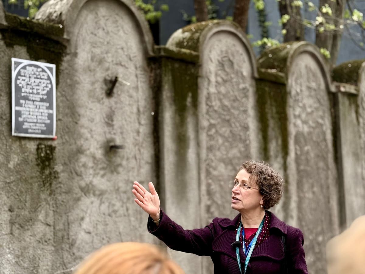 Tour a pie por la mina de sal de Wieliczka y Schindler con almuerzo