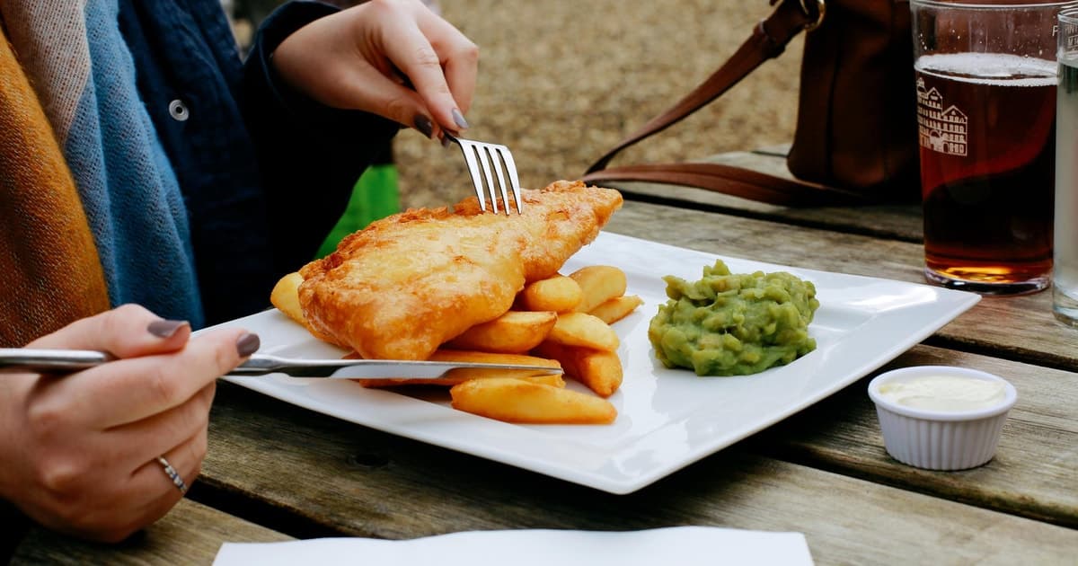 London: Windsor, Stonehenge & Bath with 14th-Century Pub