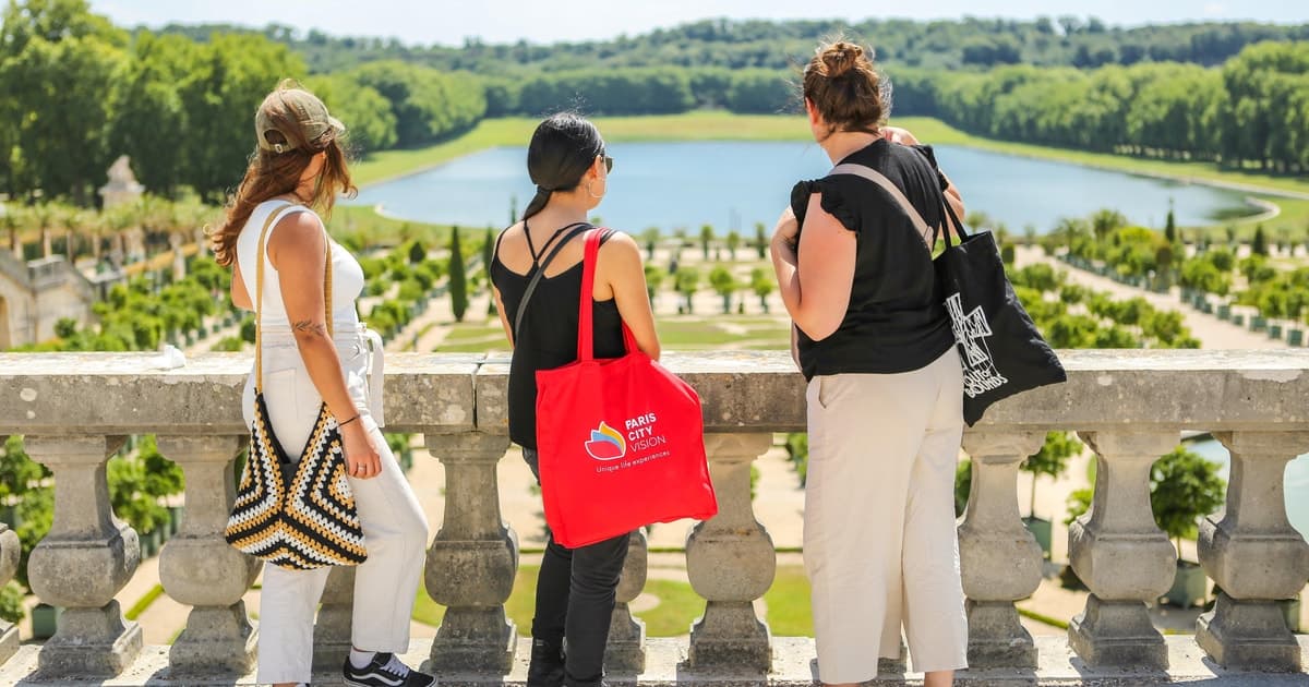 From Paris: Versailles Guided Tour with Skip-the-Line Entry